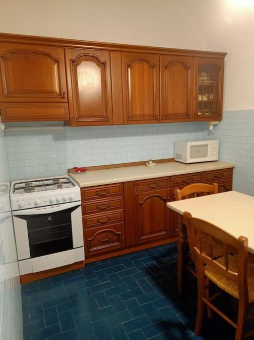 Appartamento Zona Centro Foce Genua Exterior foto